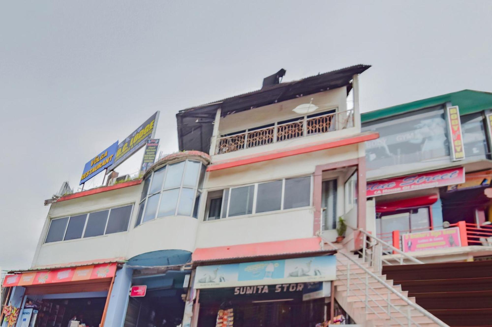 Hotel O Dc Lodge Kaharpara Bagian luar foto